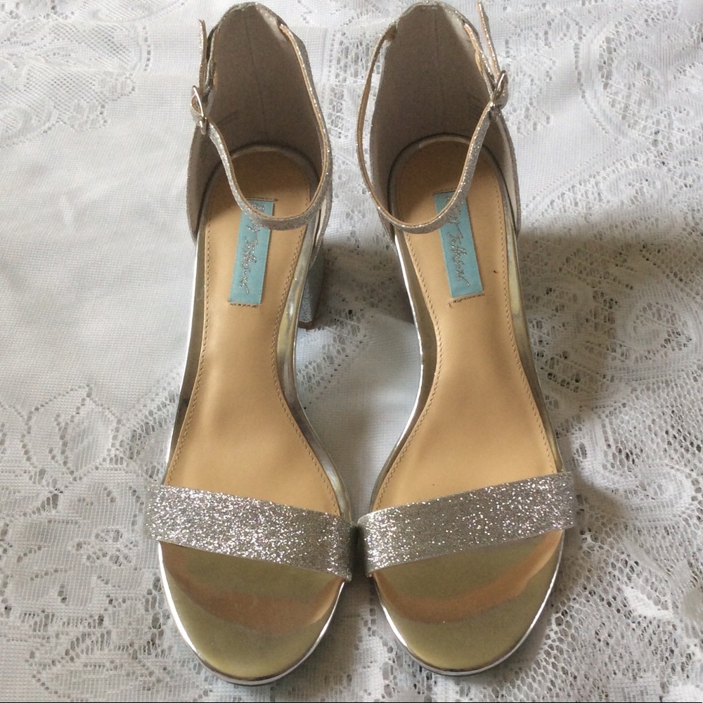 Betsey Johnson Miri Block Heel